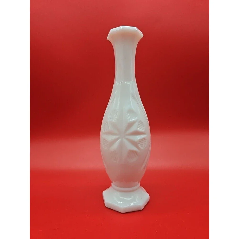 Vintage Milk Glass Bud Vase STARBURST Pattern 9” Tall Heavy Glass